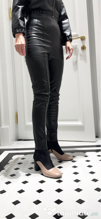 Pantaloni din piele ecologică , Zara , S, negri