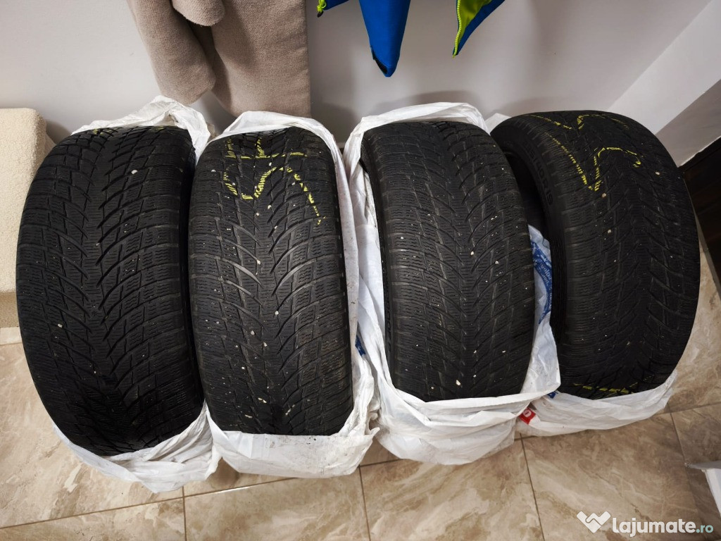 Anvelope de iarna Nokian WR Snowproof P 235/40/R19 DOT4220
