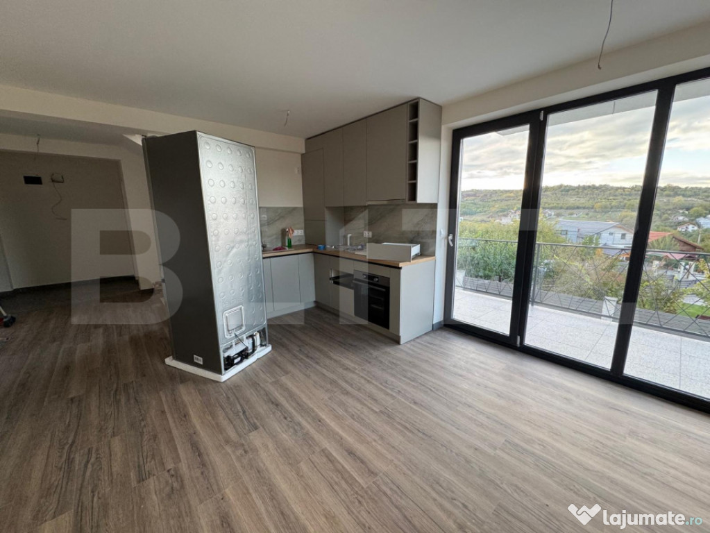 Apartament nou, cu 3 camere într-o zonă excelentă