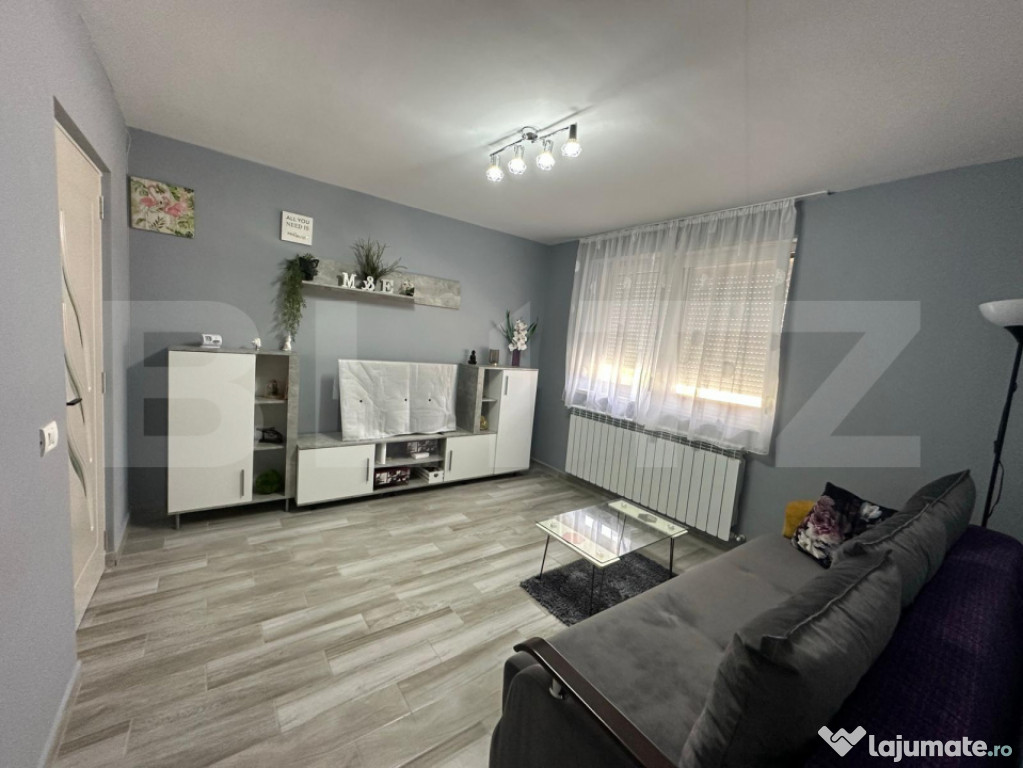 Apartament de vânzare cu 2 camere, etaj intermediar - Cugir