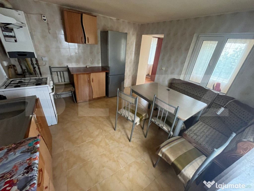 Casă 54 mp utili, mobilată și utilată complet, curte pro