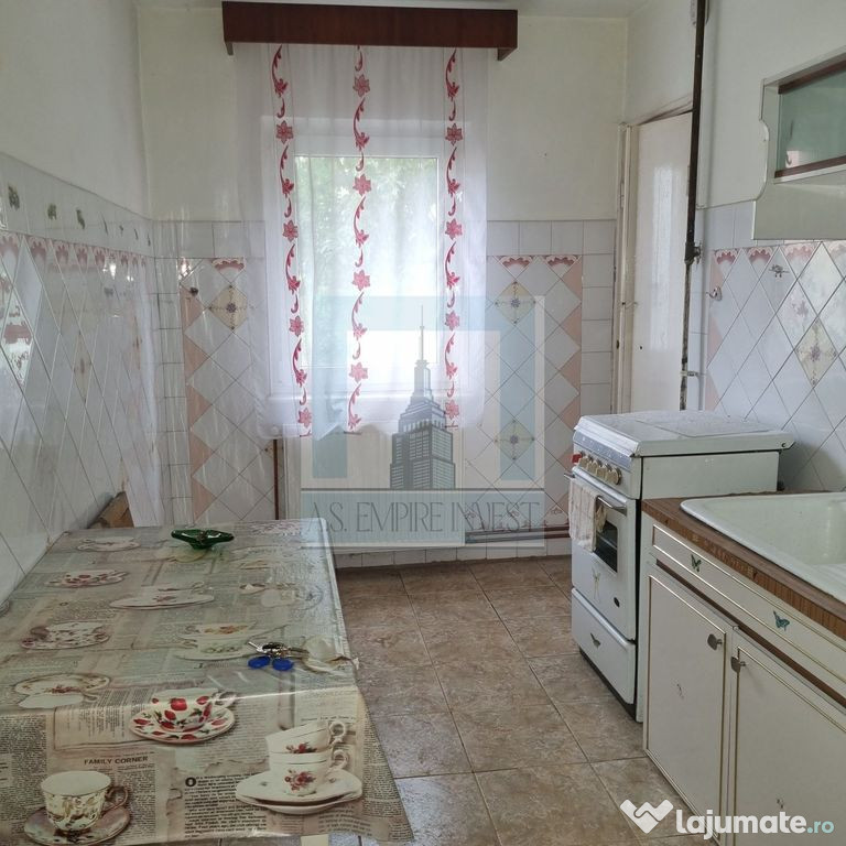 Apartament 3 camere/ zona Triaj