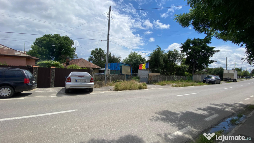 Teren 2133 m² utilități și ieșire la drum asfaltat