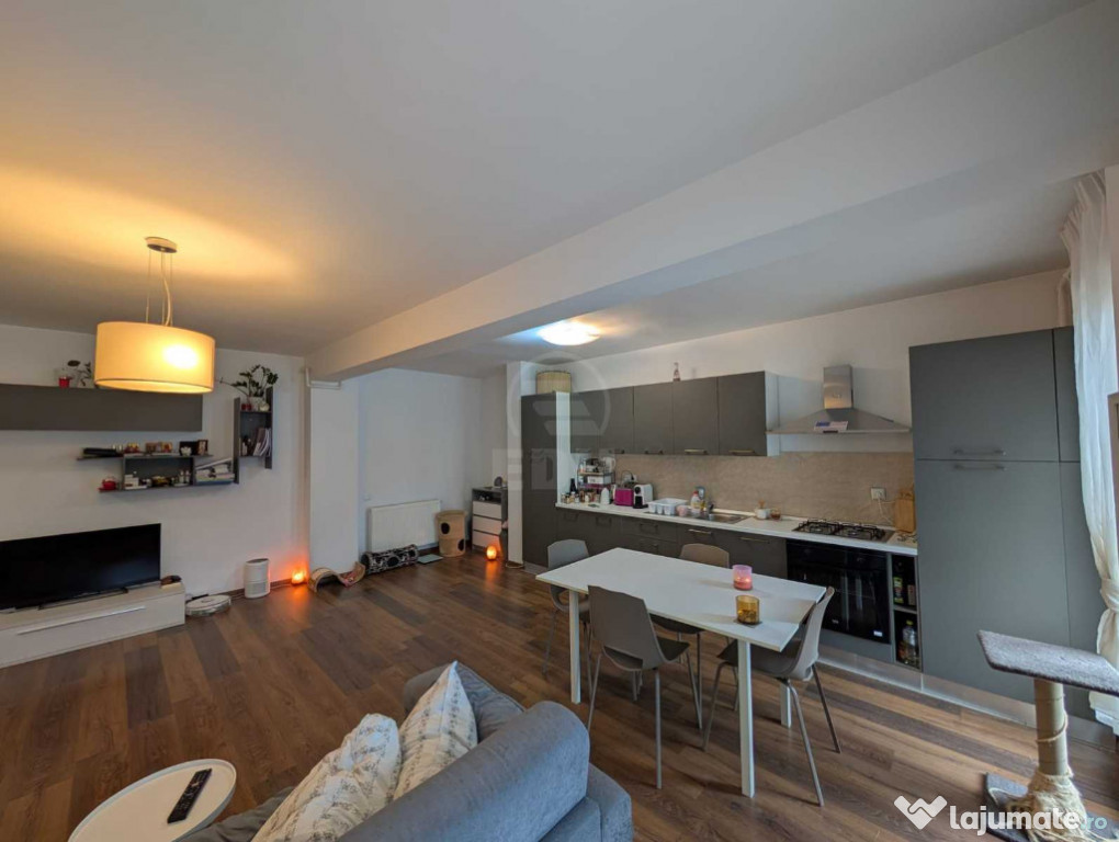 Apartament 2 camere zona New City Eroilor
