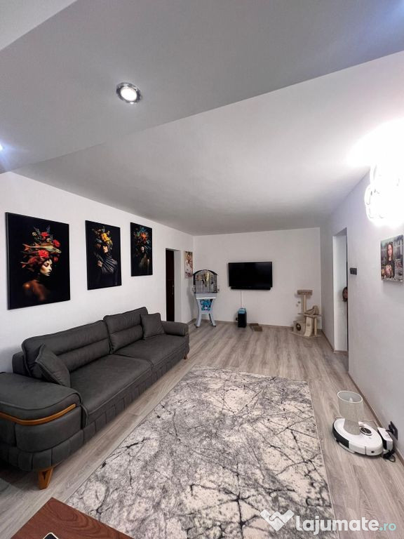 Apartament 3 camere, 62 mp, zona Scoala nr. 11 - fostul C...