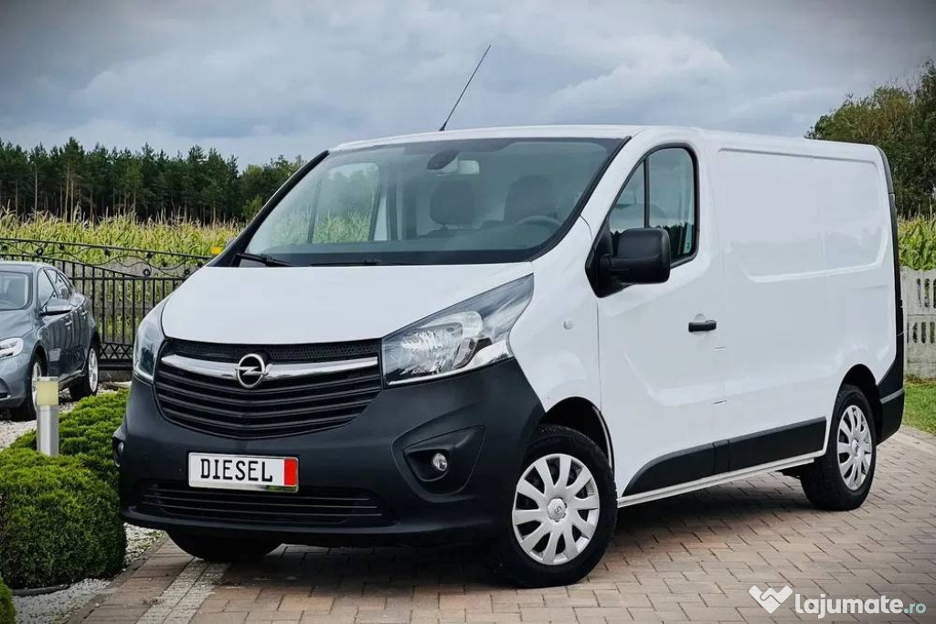 Duba de inchiriat fara sofer - 3,5t - 500km zi - Opel Vivaro 2018