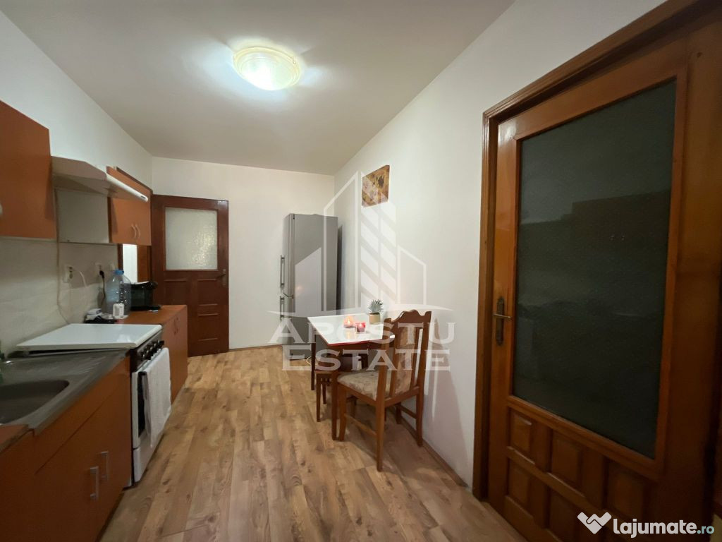 Apartament cu 2 camere, etajul 1, zona Sagului