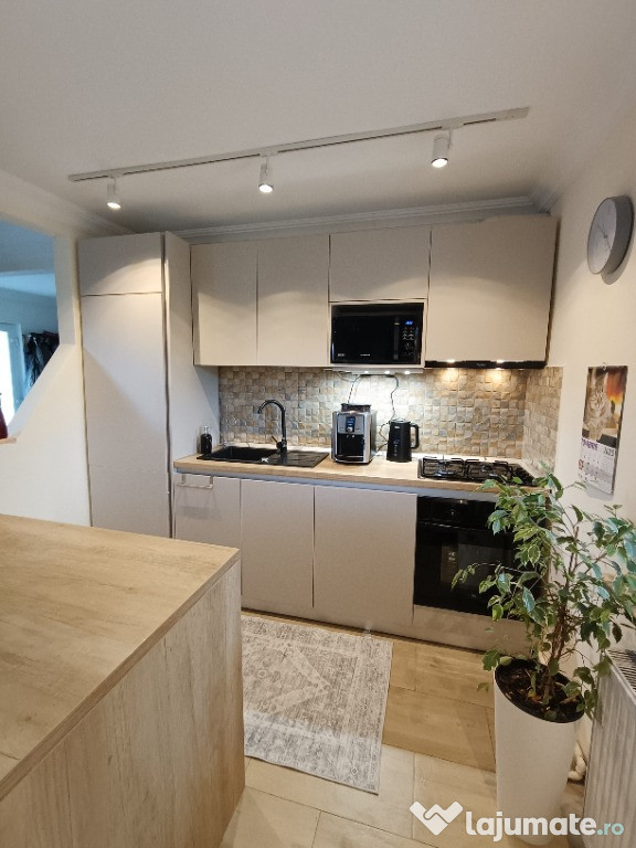 EXECUTIE MOBILIER