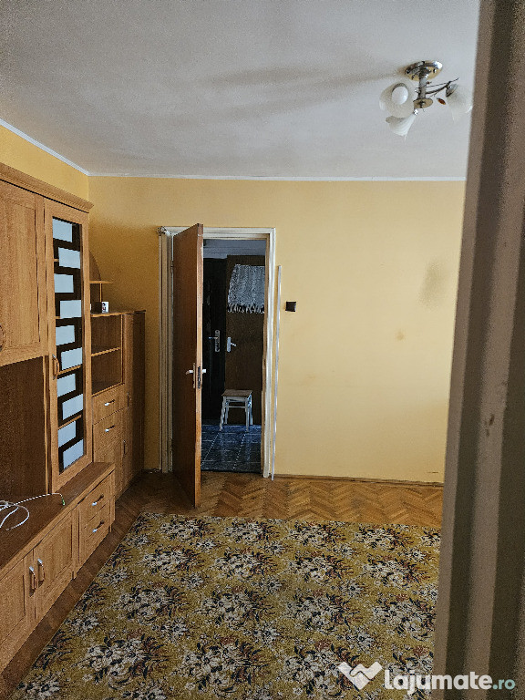 Apartament 2 camere zona Centrul Civic,Str Harmanului,