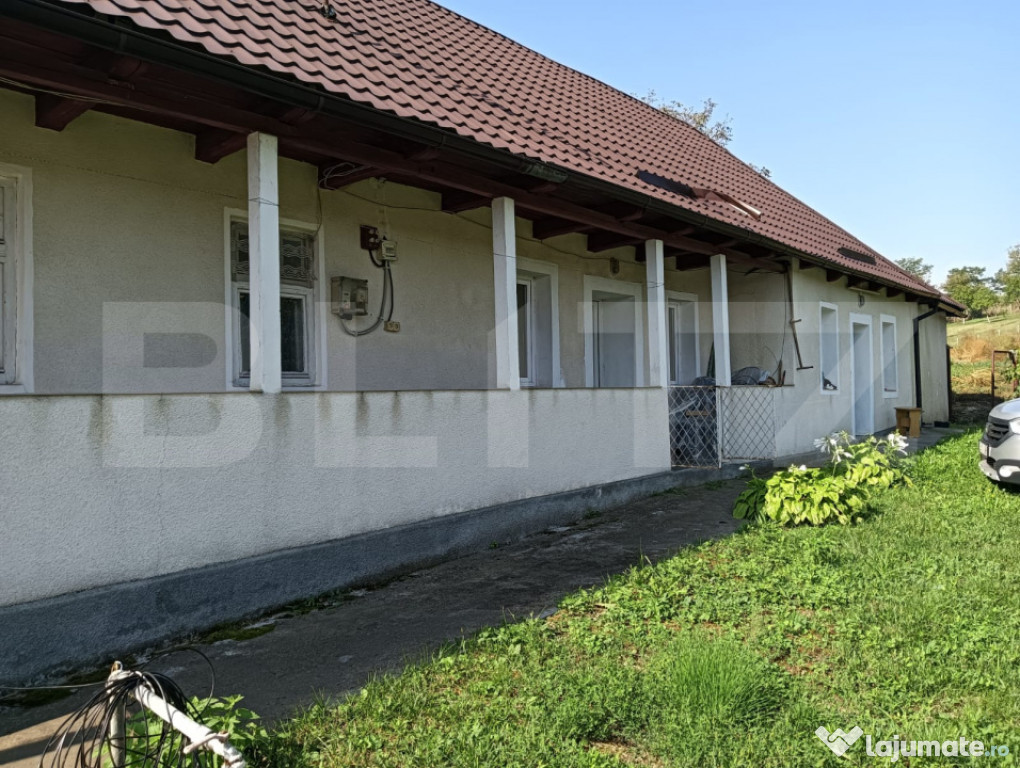 Casa individuala 143 mp, 36 ari teren, localitatea Piatra