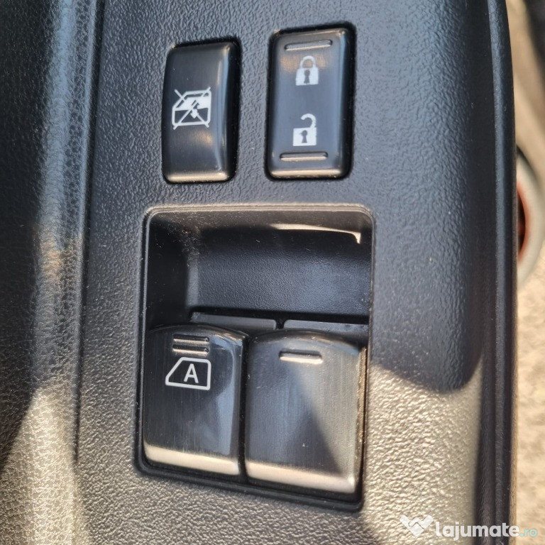 Nissan Micra K13 1.2 Benzină 2011 • Full Option •