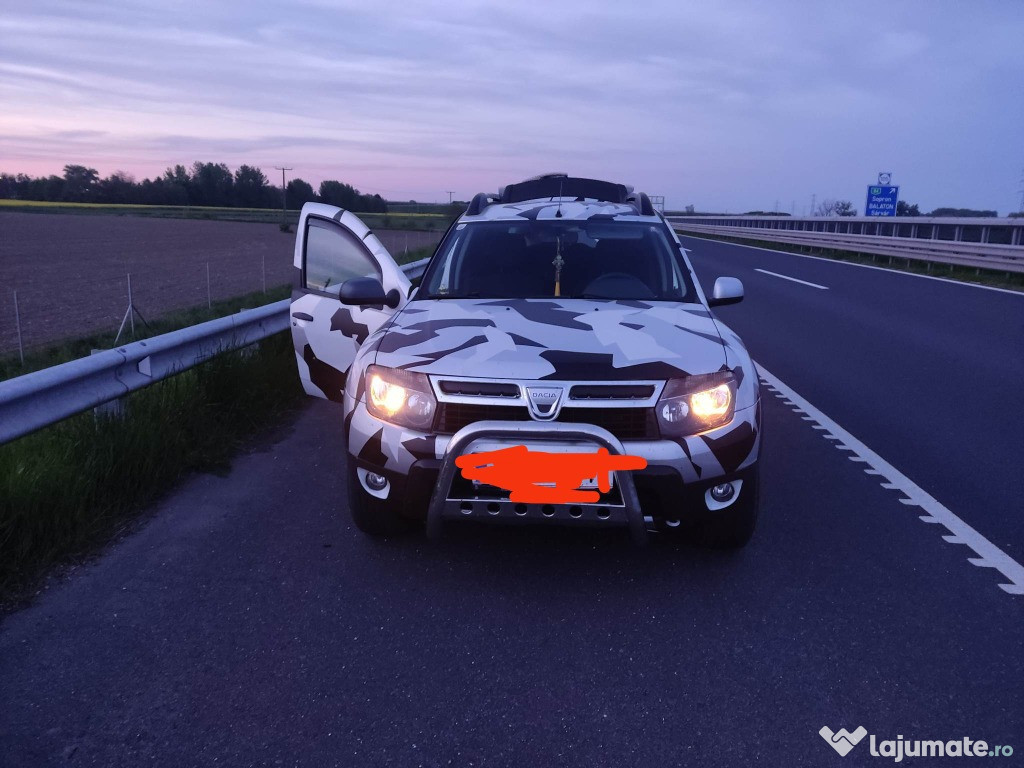 Vând Dacia Duster 4x4