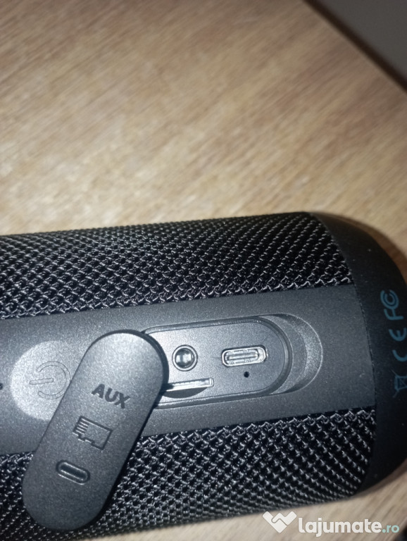 Boxă bluetooth portabilă