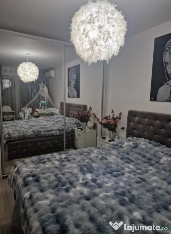 Apartament 2 camere, decomandat - zona Tractorul