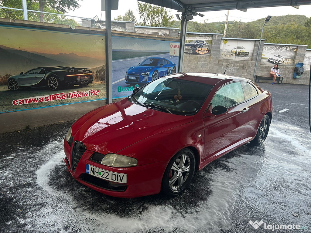 Vând Alfa Romeo Gt 1.9 jtd