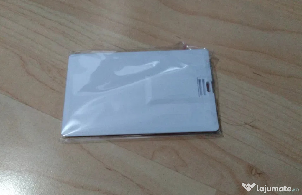 Stick usb forma card bancar alb 2gb