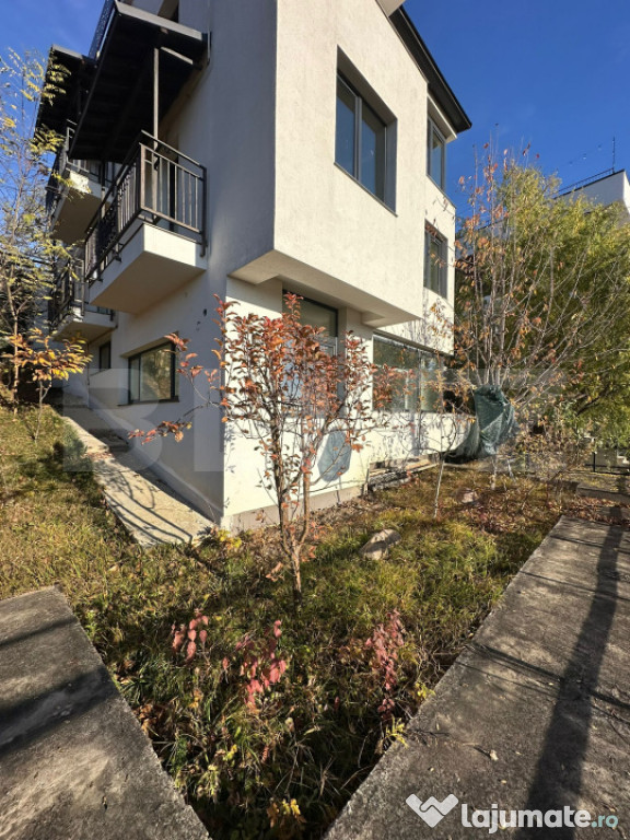 Apartament 2 niveluri,grădină 80 mp,vedere superbă, zona