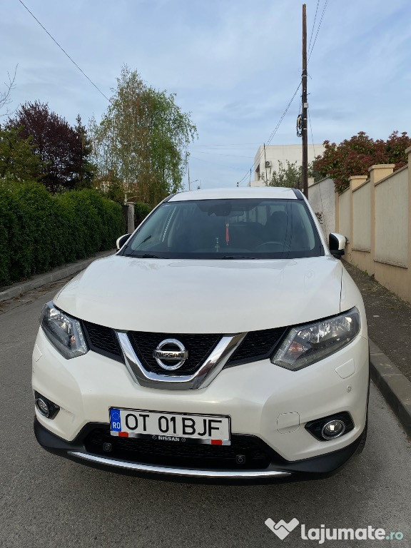 Nissan X-Trail 2015