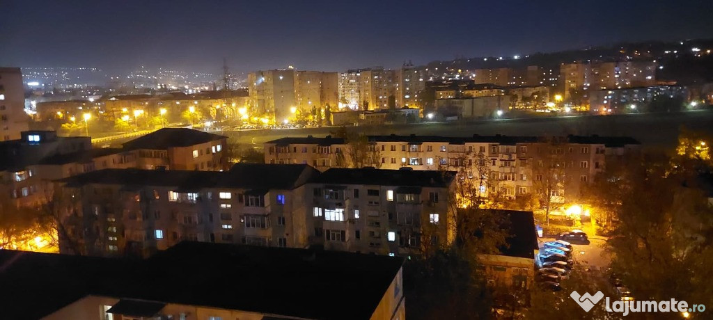 Apartament 2 camere semidecomandat