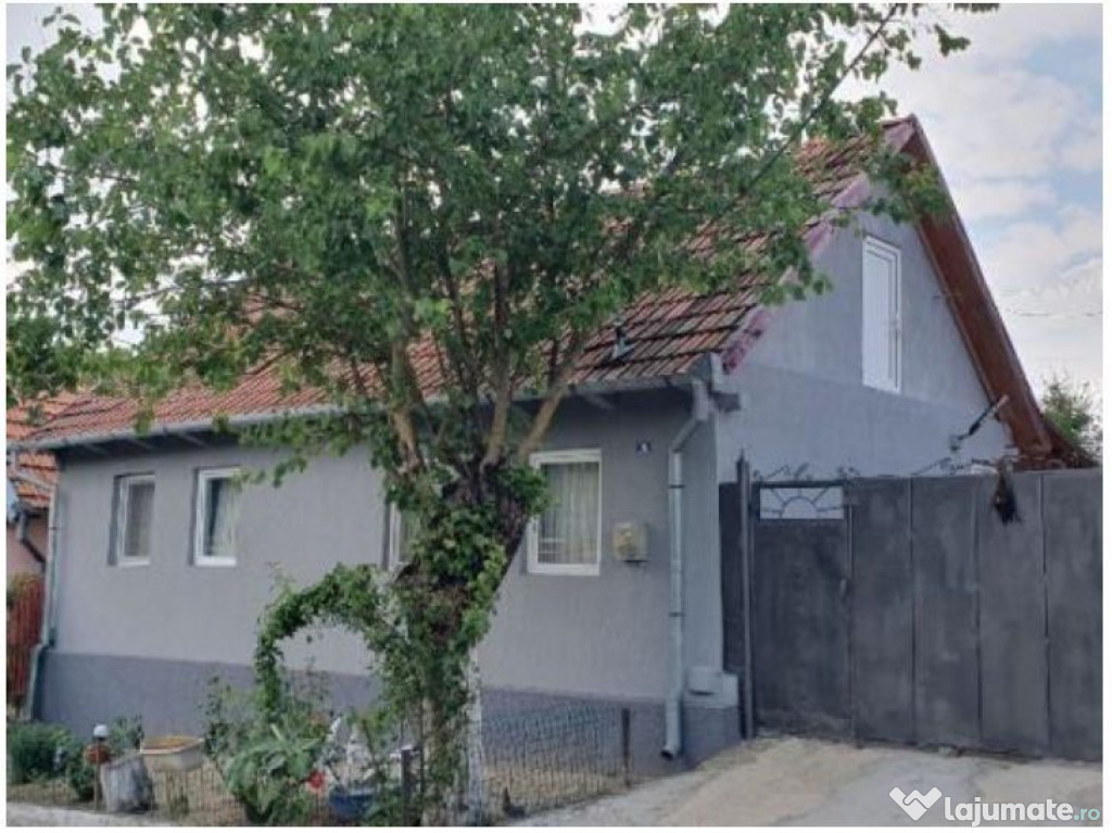 Casa si teren comuna Forotic, judetul Caras- Severin