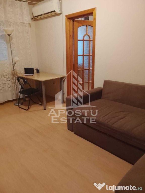 Apartment cu 2 camere, cu balcon, situat in zona Sagului