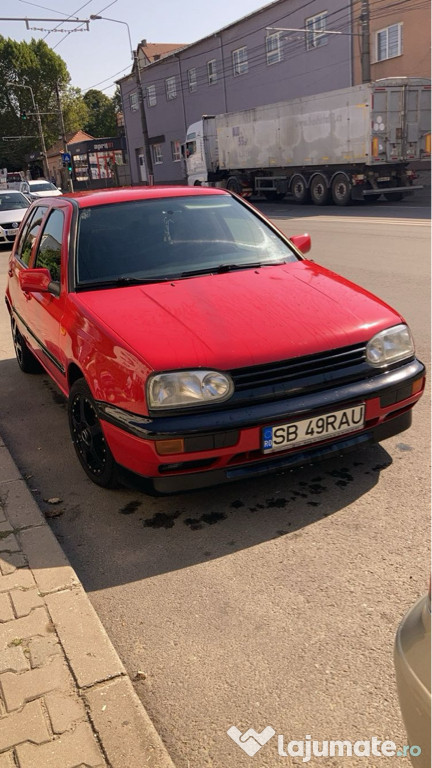 Vând sau schimb golf 3