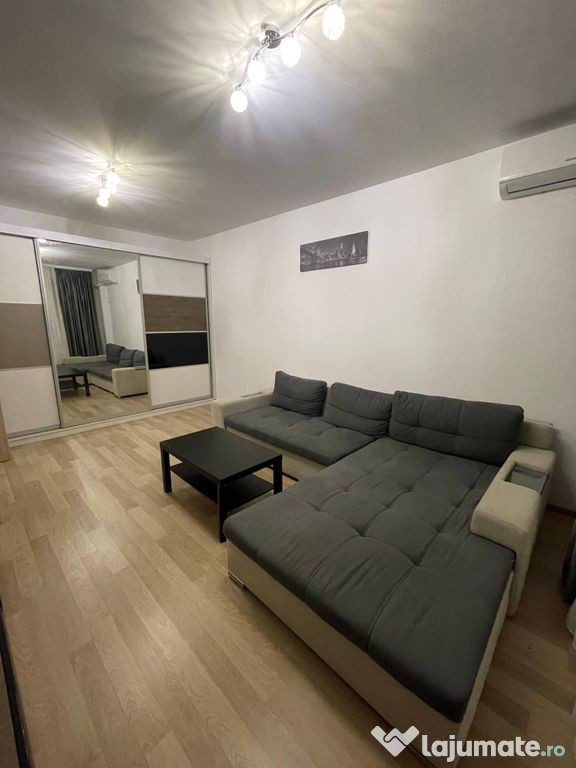 Garsoniera Decomandata - Sector 4 - Disponibila in 3 zile