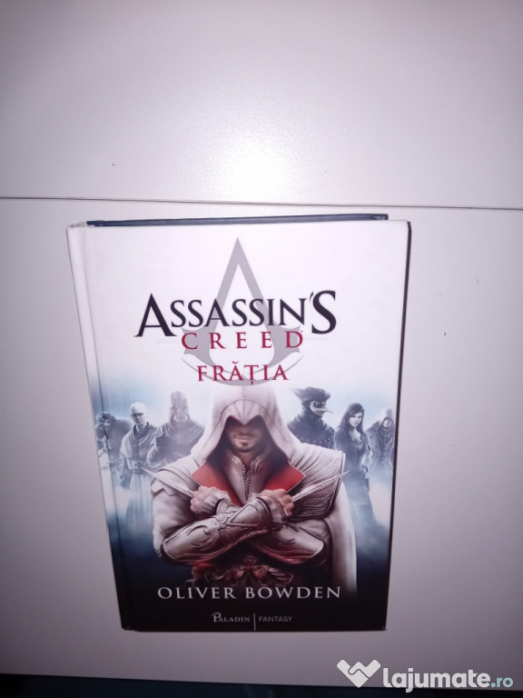 Set 3 cărți Assassin’s Creed – Renașterea, Frăția, Cruciada secretă