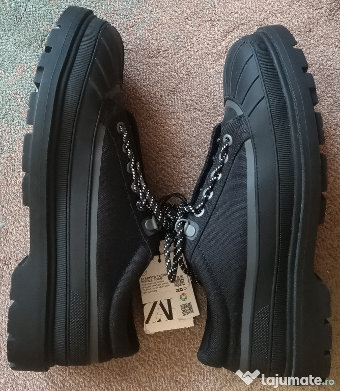 Pantofi sport bărbați cu șireturi, talpă caneluri adânci, mărimea 43