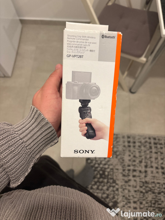 Vând Sony GP-VPT2BT Shooting Grip cu telecomandă wireless