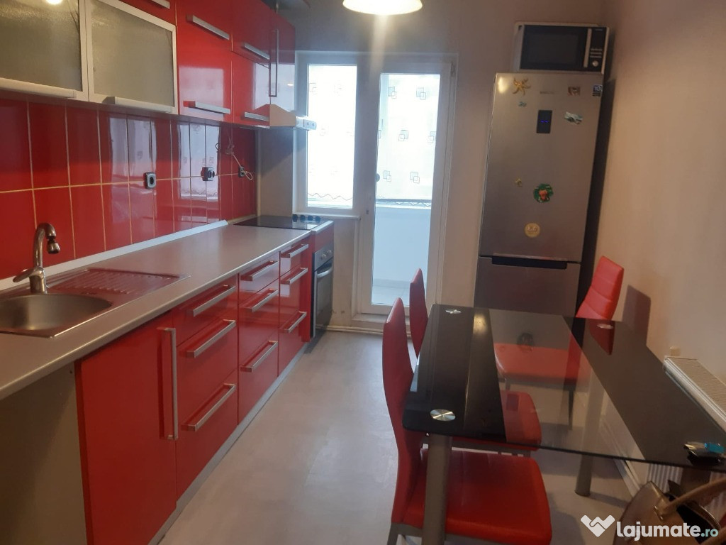 Traian, 3 camere, etaj 2, garaj