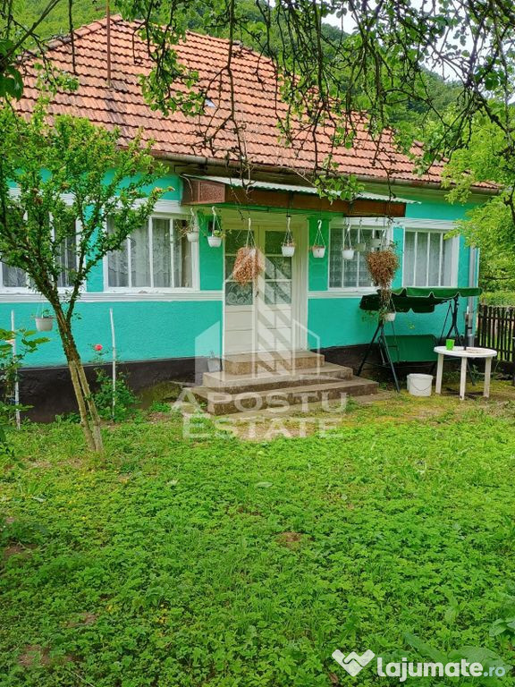 Casa bătrânească de vânzare | 4 camere | Hunedoara | ...