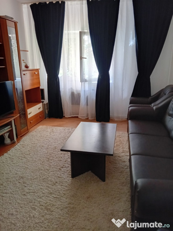 Apartament 2 camere decomandat 50 mp plus balcon 5 mp, Racad