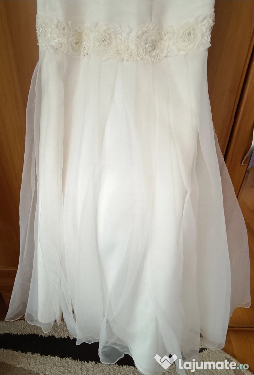 Rochie mireasa impecabila