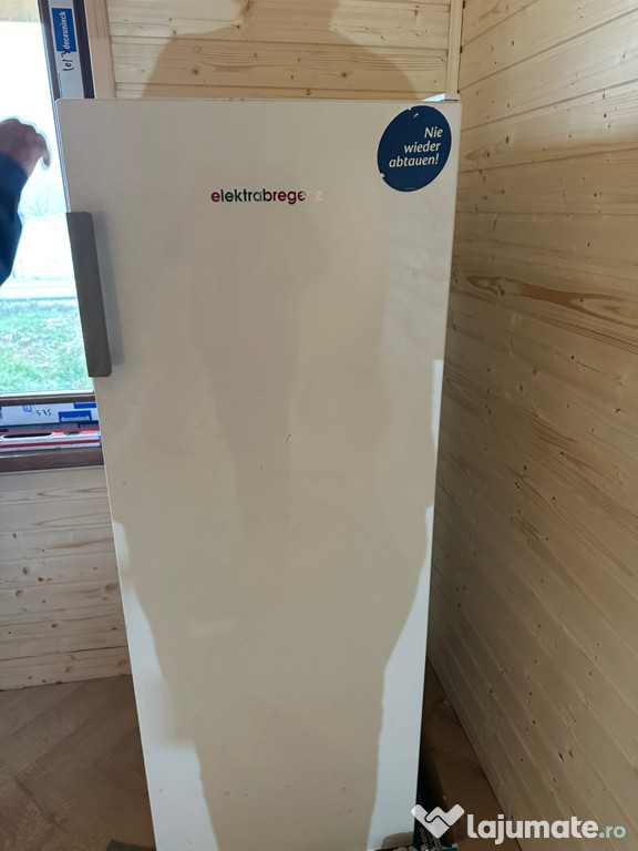 Congelator cu sertare