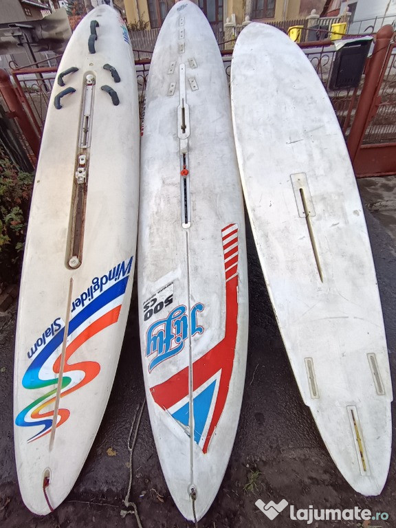 Placa de Windsurf, cu catarg si Boom (rigida, nu SUP pneumatic)