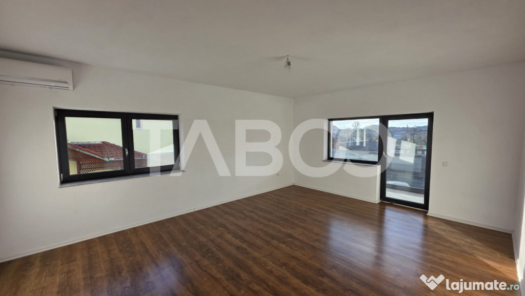 Apartament nou decomandat cu 3 camere de vanzare in Sebes