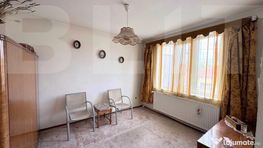 Vila in zona linistita, pe o strada inchisa perfecta pentru