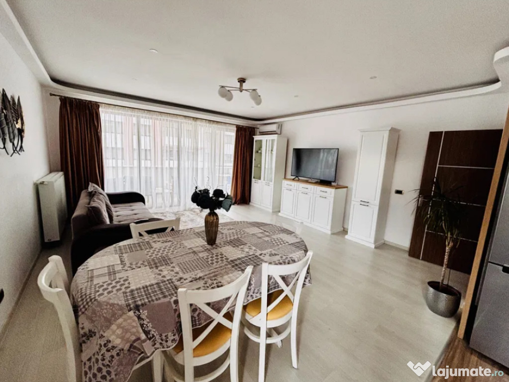 Apartament 4 camere, decomandat - zona Tractorul