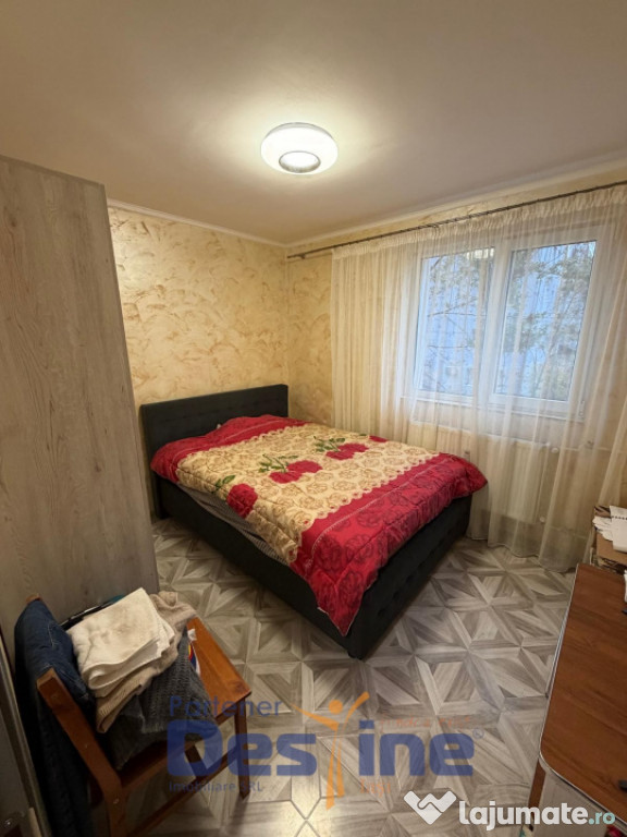 Podu Ros- Apartament 2 camere decomandat, etajul 1 - Fara ri