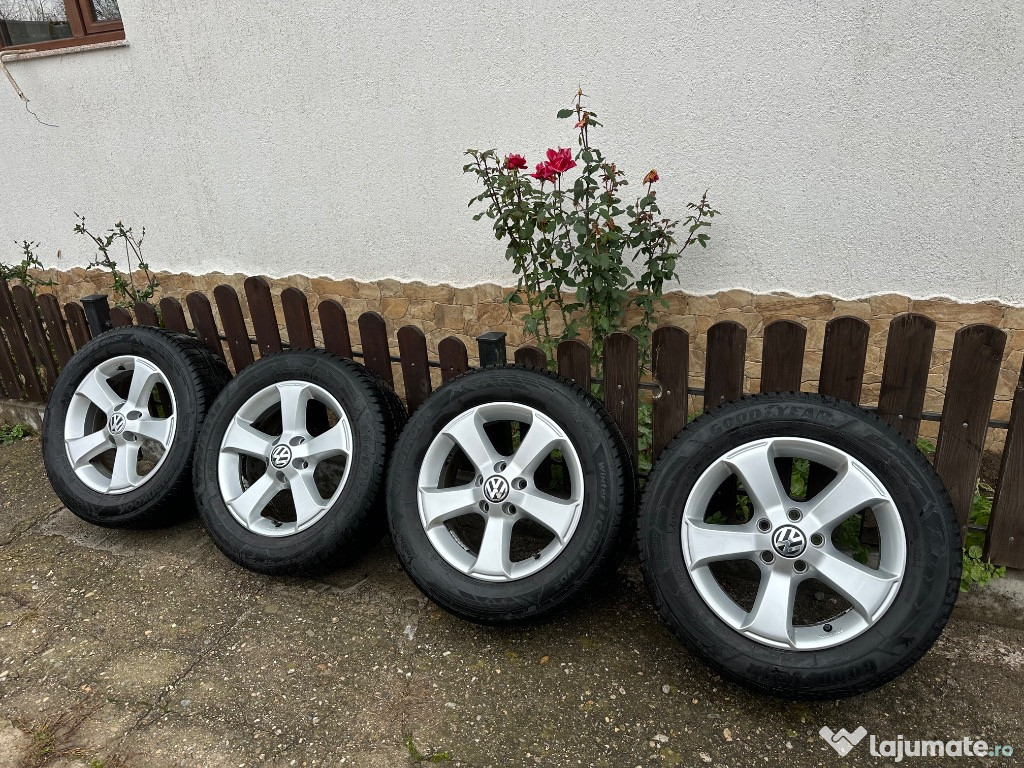 Jante aliaj originale Vw pe 16” cauciucuri de iarnă Ultra G 215x60x16