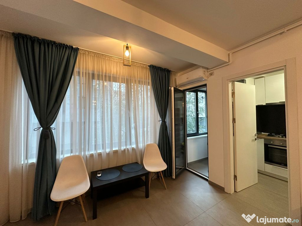 Garsoniera Cavar Brancoveanu.