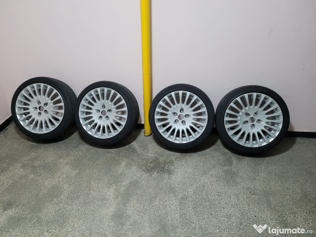 Set 4 jante cu anvelope 225/40/R18