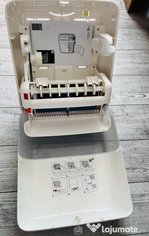 Dispencer rola prosop pt maini TORK NOU