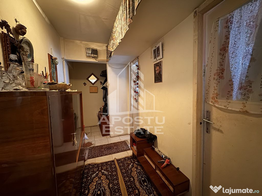 Apartament 2 camere , nedecomandat, 39mp utili, et.3/4, z...