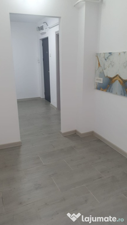 Apartament 2 camere confort 1 decomandat Hipodrom etaj 2