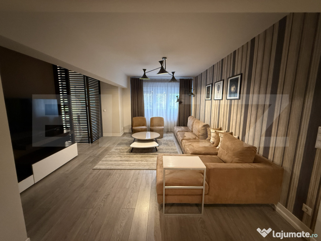 Apartament 3 camere, 81 mp, zona Soarelui