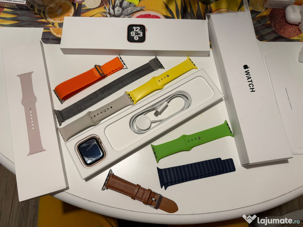 Apple Watch SE Rose Gold 44 mm la Cutie Ca NOU!