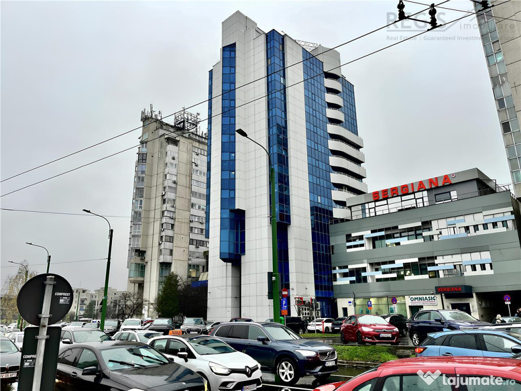 Etaje Renovate in Centrul Civic pentru Birouri