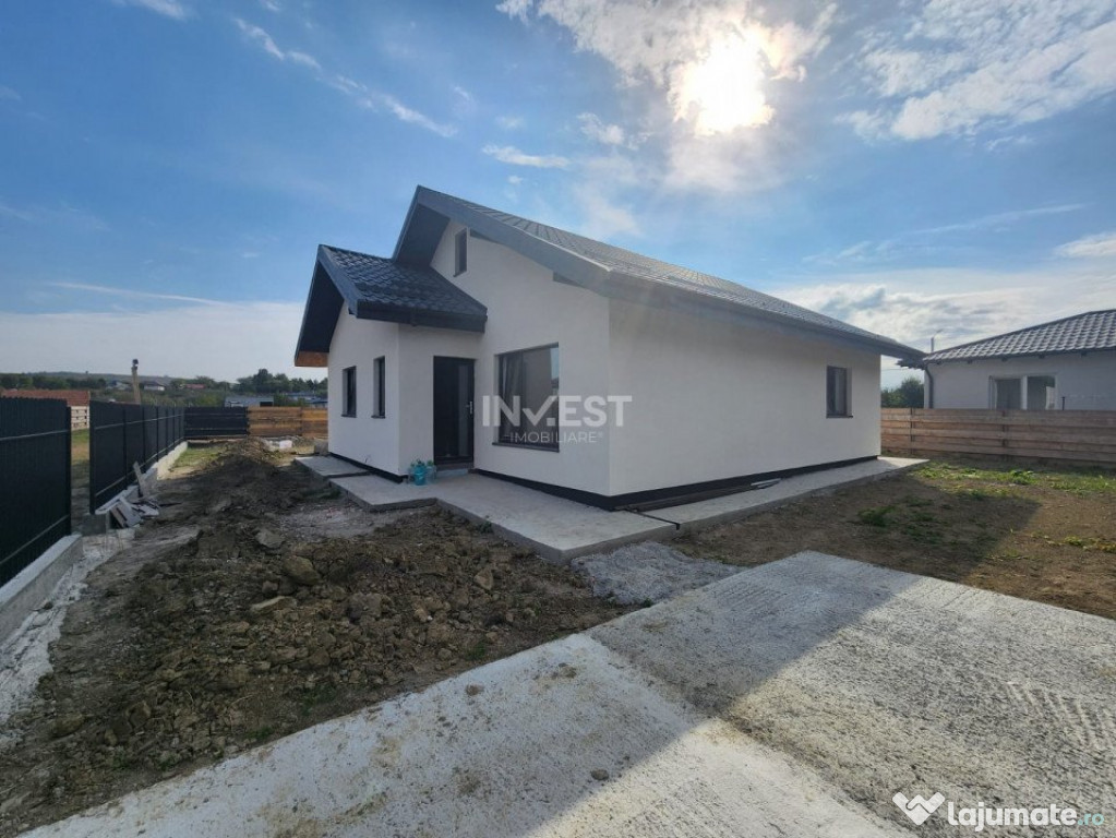 CASA INDIVIDUALA LUNCA CETATUII , 3 CAMERE SI 2 BAI , 500 MP